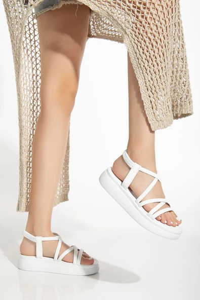 Beyaz Dolgu Topuk Kadın Sandalet - 2
