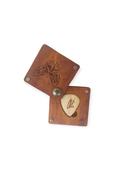 Kişiye Özel Ahşap Kelebek Desen Kutu 1 Gitar Pena Hediye ürün görseli