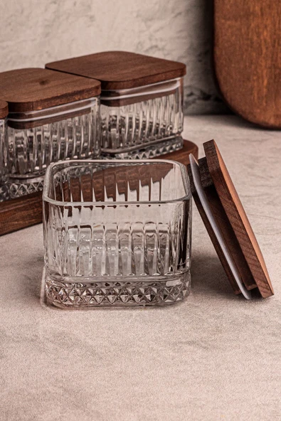 Snippy Bella Kare - 4 Parça Tepsili Ahşap Vakumlu Kapaklı Cam Kahvaltılık Çok Amaçlı Cam Çerezlik 230 ml - 4