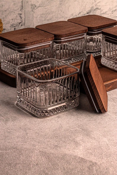 Snippy Bella Kare 8 Parça Tepsili Ahşap Vakumlu Kapaklı Cam Kahvaltılık Çok Amaçlı Cam Çerezlik 230ml - Resim 2