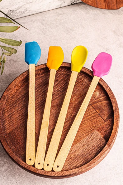 Snippy Like - 4'lü Isıya Dayanıklı Yapışmaz Silikon Spatula Seti Silikon Mutfak Seti Renkli Kaşık Seti Açık