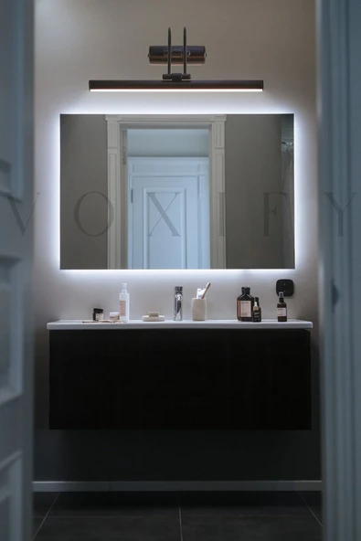 Voxify Mat Siyah Kuğu Aplik Oynar Başlıklı Beyaz Işık Şık Tasarım Dekoratif Dizayn Banyo Ayna Aydınlatma