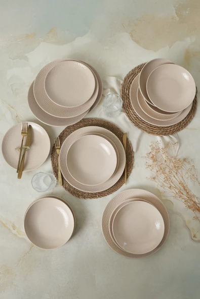 Keramika Kumlu Krem Rölyefli Yemek Takımı 18 Parça 6 Kişilik Q32