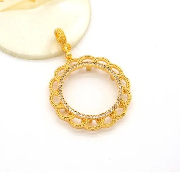 Tam Altın Çerçeveli Kolye Ucu Altın Kaplama TGR-611