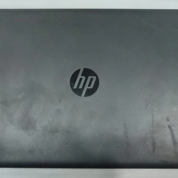 HP 250 G7 ekran kasası ürün görseli 1