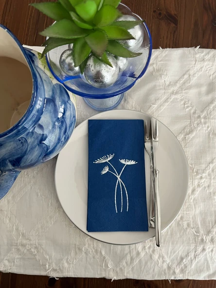 Gümüş Yaldızlı Lacivert Havuç Çiçeği Peçete 16 Adet ürün görseli 1