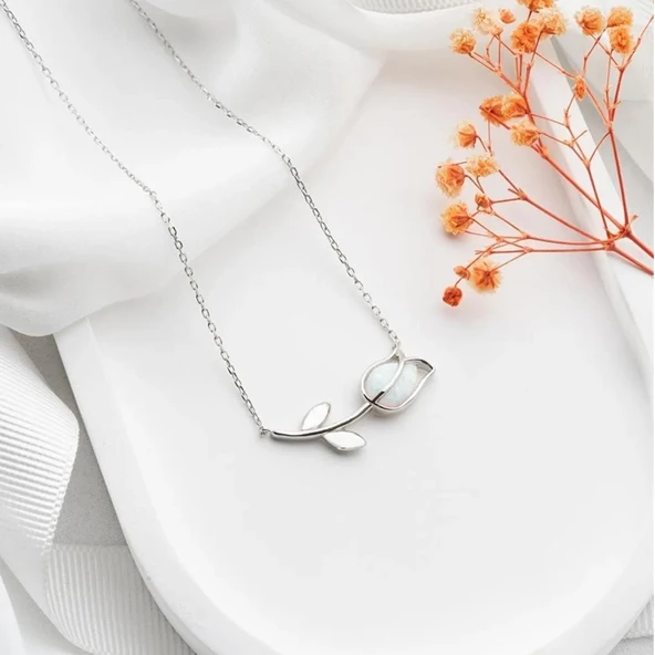 Vaoov 925 Ayar Gümüş Beyaz Opal Taşlı Lale Kolye - Resim 3