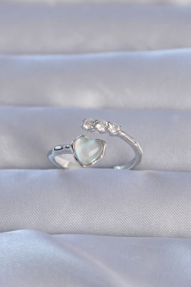 Pirinç Gümüş Renk Zirkon Taşlı Sedefli Kalp Model Ayarlanabilir Yüzük - TJ-BYK3232 ürün görseli 1