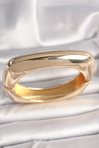 Pirinç Gold Renk Kare Model Kadın Kelpeçe - TJ-BB6860