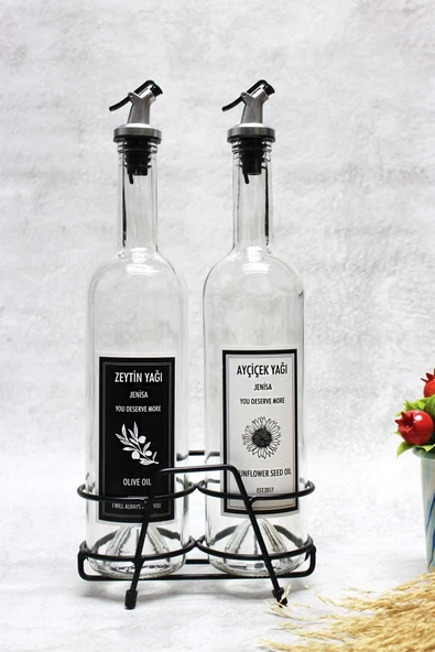 Jenisa Şeffaf 750 Ml Siyah Beyaz Etiketli Siyah Standlı Akıtıcılı Yağlık Yağdanlık - Resim 5