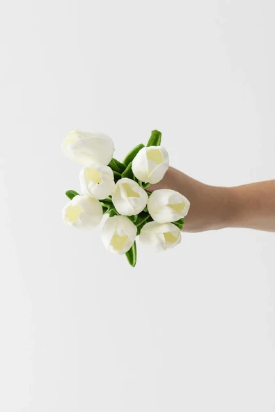 BUTİK CENTER Yapay 8'li Islak Lale Buketi Gerçeksi Doku Beyaz - Resim 3