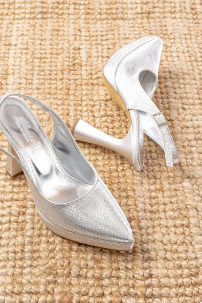 B-2101 Gümüş Günlük Arkası Açık Yılan Desenli Topuklu Bayan Ayakkabı - Resim 4