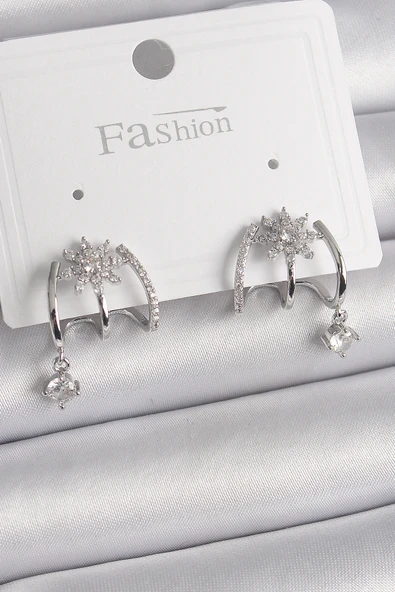 Pirinç Gümüş Renk Zirkon Taşlı Çiçek Figür Sallantı Detay Kadın Küpe - TJ-BKP9843 ürün görseli 1