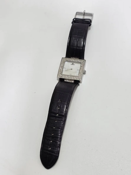 Swarovski 30.5mm Deri Kordon Kadın Kol Saati 2.El - Resim 3