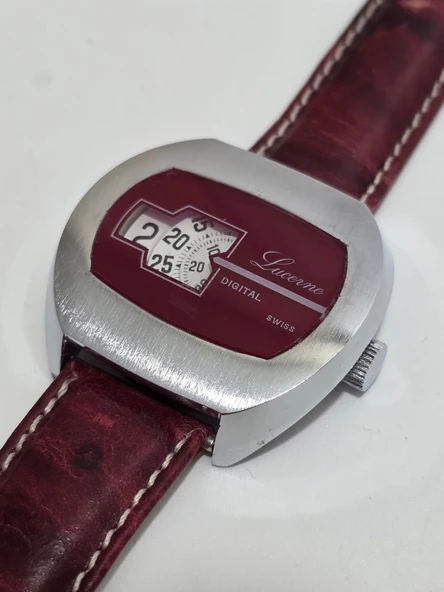 Lucerne Jump Hour 38x33mm Deri Kordon Erkek Kol Saati (ARIZALI) - Resim 3