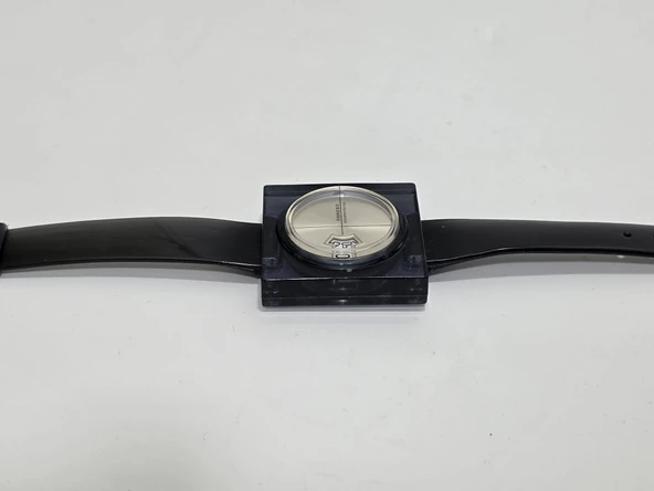 Famoso Shockprotected Jump Hour 38.5mm Silikon Kordon Kol Saati 2.El - Resim 8