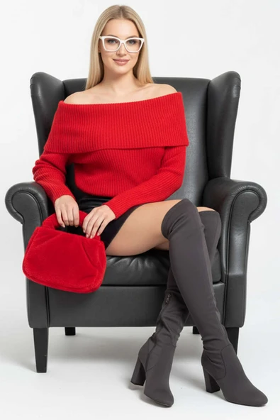 Madonna Yaka Triko Kazak Kırmızı