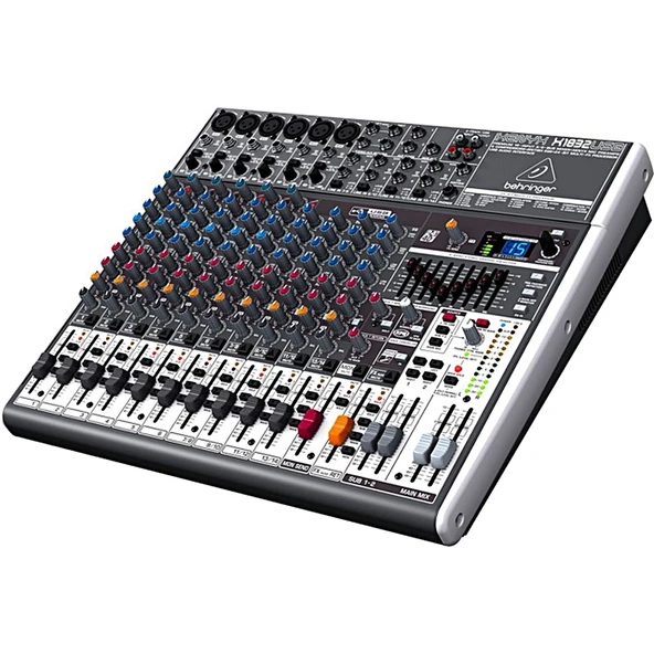 BEHRINGER  XENYX X1832USB Premium 18-Kanal 3/2-Bus Analog Mixer - 3