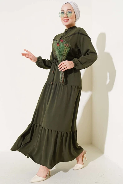 Önü Yarım Düğmeli Kat Kat Elbise Koyu Haki ürün görseli 1