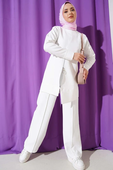 Önü Fermuarlı Tunik İkili Takım Beyaz ürün görseli 1