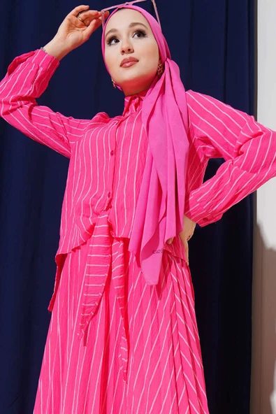 Önü Bağlamalı Çizgili Etekli Takım Fuşya - Resim 2