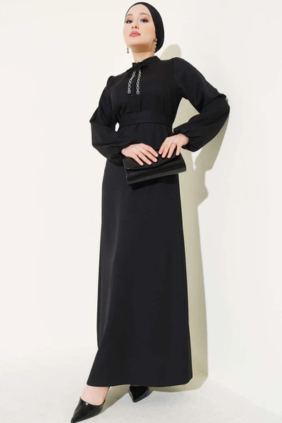 Yarım Düğmeli Yaka İpli Elbise Siyah