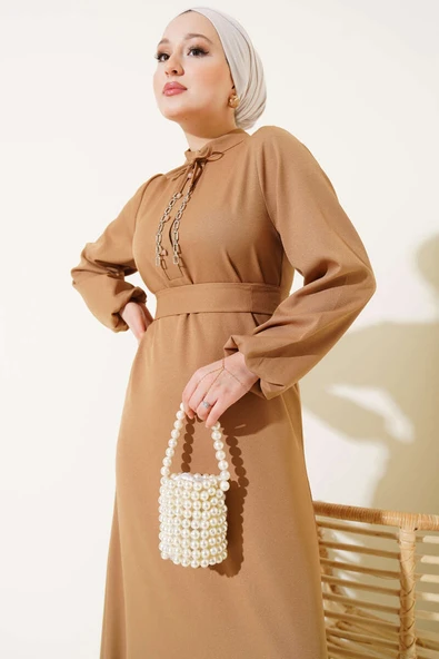 Yarım Düğmeli Yaka İpli Elbise Camel - Resim 2