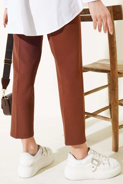 Beli Lastikli Dar Paça Pantolon Kahve - Resim 3