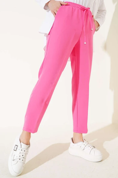 Beli Lastikli Dar Paça Pantolon Pembe