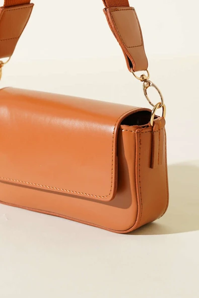 Tek Gözlü Mıknatıslı Kol Çantası Taba - Resim 3