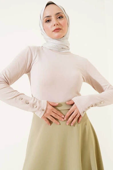 Bileği Metal Düğmeli Body Bej