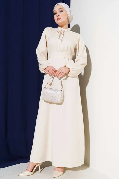 Yarım Düğmeli Yaka İpli Elbise Bej ürün görseli 1