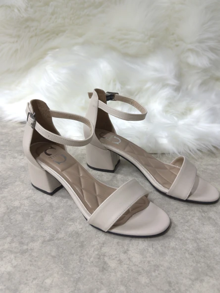 Günlük Kadın Ayakkabı Bilekten Bağlamalı Tek Bantlı Sandalet Kalın Topuklu Abiye Önü Açık 149