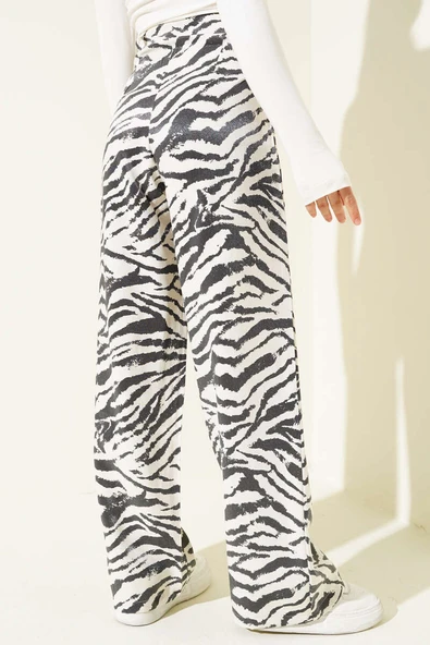 Zebra Desen Simli Palazzo Pantolon Ekru Siyah - 3