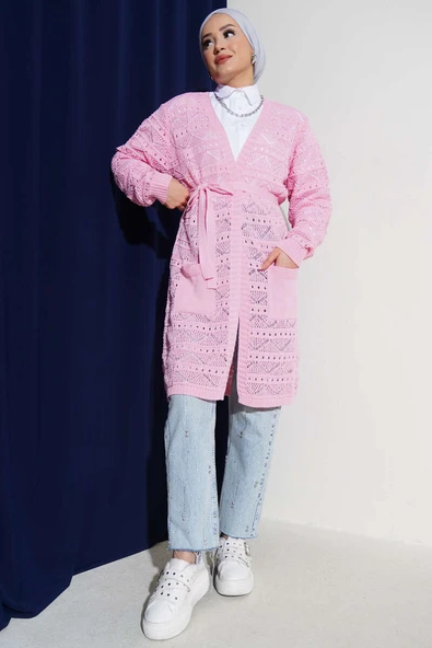 Zikzak Desenli Delikli Kuşaklı Triko Hırka Pembe - Resim 2