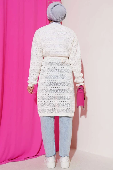 Zikzak Desenli Delikli Kuşaklı Triko Hırka Ekru - Resim 3