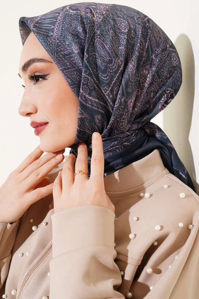 Antik Motif Soft Eşarp Antrasit