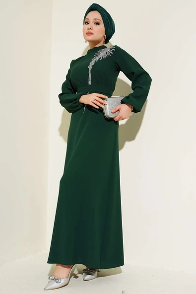 Yaka Taşlı Kuşaklı Elbise Zümrüt ürün görseli 1