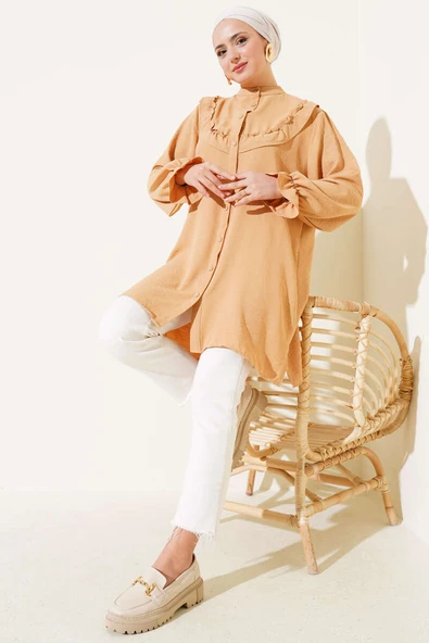 V Fırfırlı Gömlek Camel - Resim 2