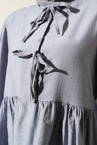 Yarım Düğmeli Bağcıklı Etekli İkili Takım Gri - Resim 4