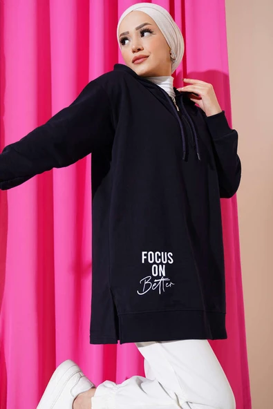 Kapüşonlu Yarım Fermuarlı Baskılı Tunik Lacivert ürün görseli 1