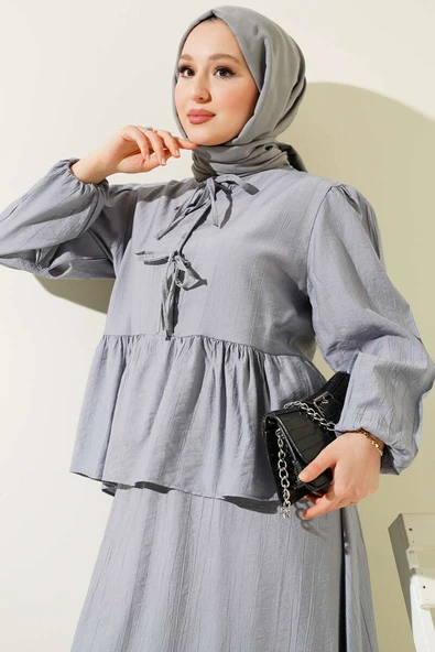 Yarım Düğmeli Bağcıklı Etekli İkili Takım Gri - Resim 2