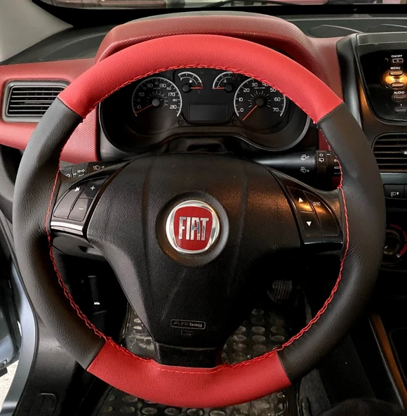 DİKİŞLİ DİREKSİYON KILIFI SİYAH DERİ KIRMIZI DERİ KIRMIZI DİKİŞLİ FIAT LİNEA İÇİN ürün görseli