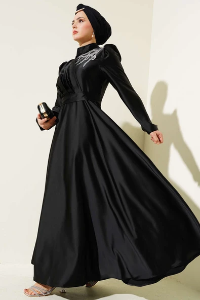 Omuz Taşlı Saten Abiye Elbise Siyah