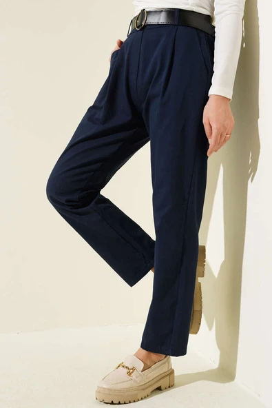 Kemerli Dar Paça Gabardin Pantolon Lacivert ürün görseli 1