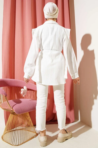 Omuz Pelerinli İp Kuşaklı Gömlek Beyaz - 3