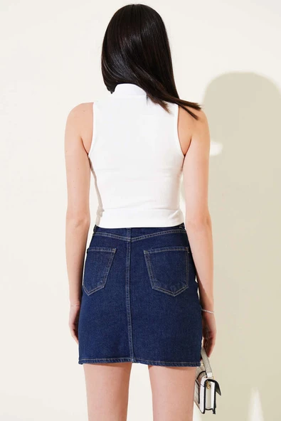 Önü Fermuarlı Kolsuz Kaşkorse Crop Beyaz - Resim 3