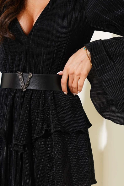 V Yaka Fırfırlı Mini Elbise Siyah - Resim 4