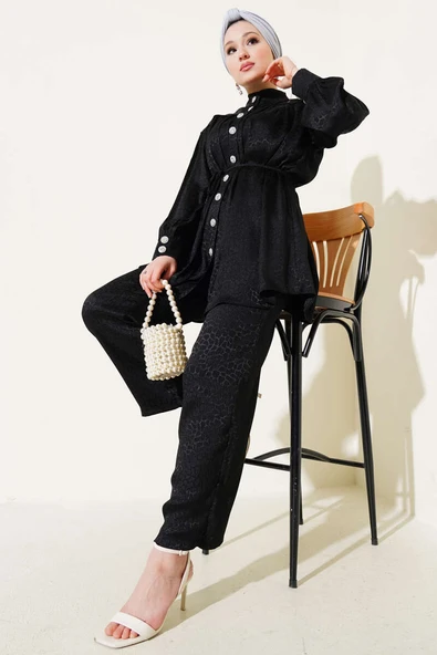Taş Düğmeli Desenli Jakar İkili Takım Siyah - Resim 2