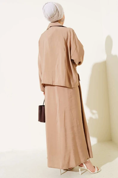 Bel Lastikli Düğme Detaylı Elbise Takım Latte - Resim 3
